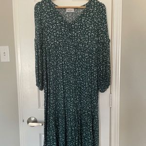 Almost brand new dress